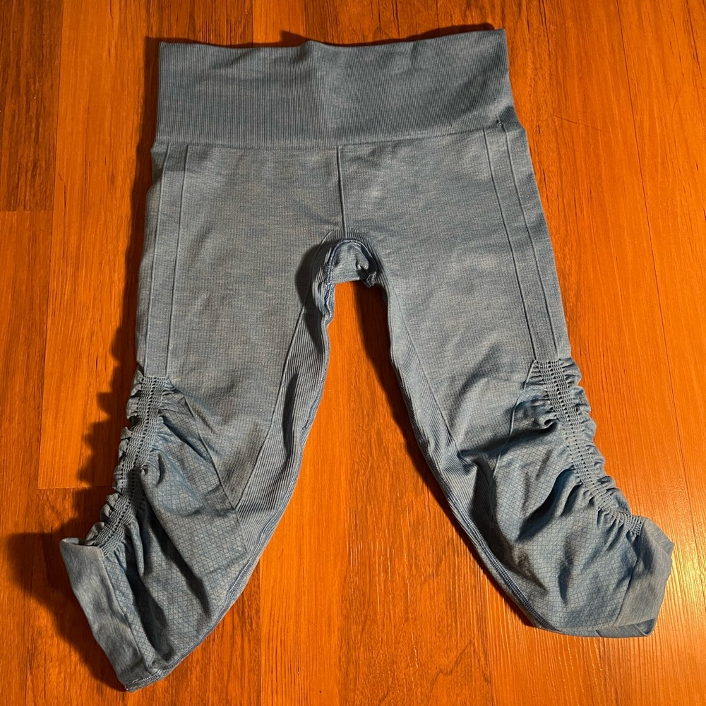 Lululemon Blue Capri Leggings; Size S